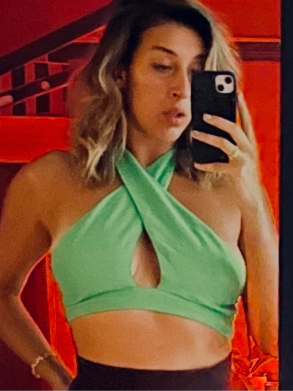 FARM Rio Lime Green Crop Top - Picture 2 of 4